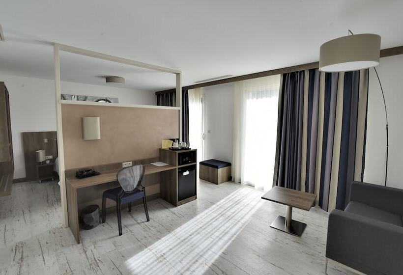 جناح كومفورت, Le Domaine Des Oliviers