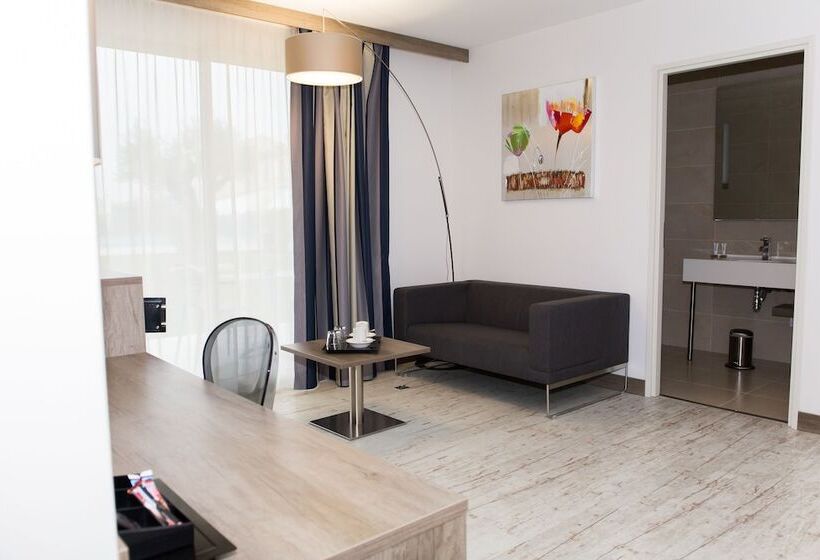 جناح كومفورت, Le Domaine Des Oliviers