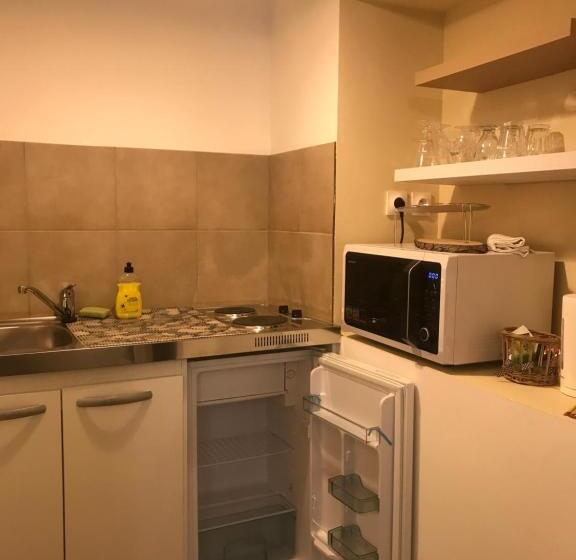 Номер Стандарт, Chambres D'hôtes La Villa Aliénor