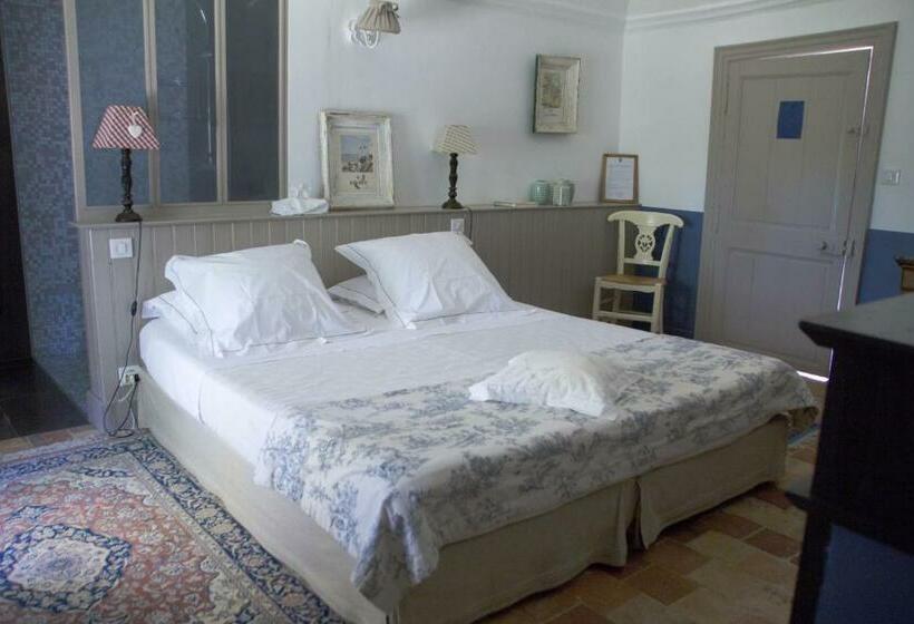 수피리어 룸, Château De L Oiselinière