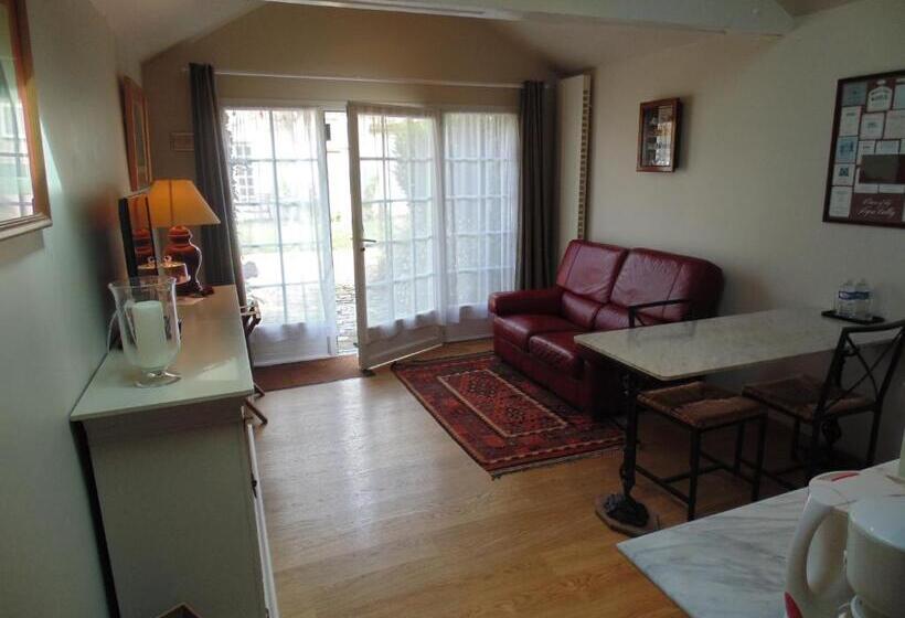 Номер Стандарт, Clos Saint Nicolas