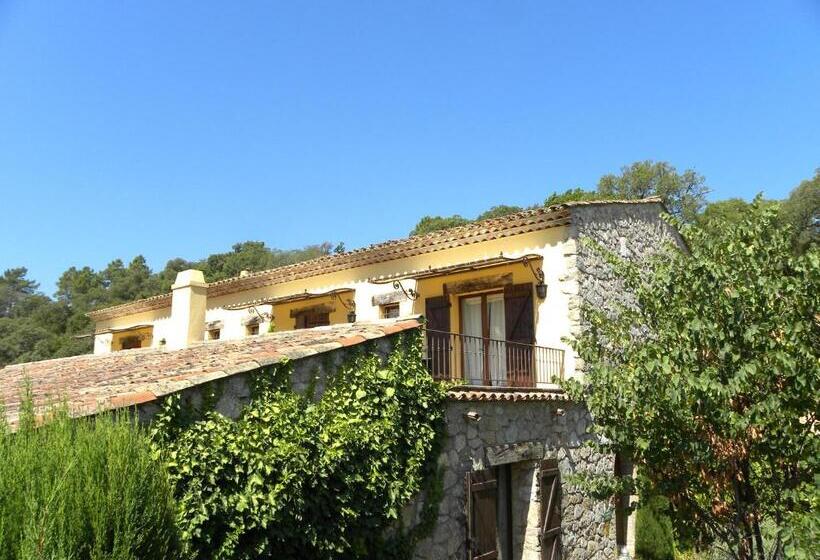 Номер Стандарт, La Bergerie