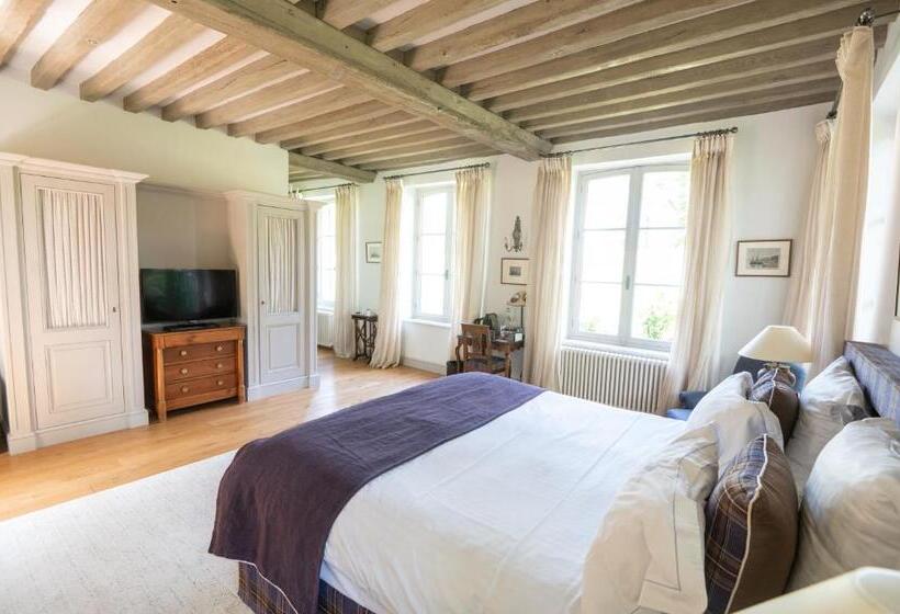 سوییت جونیور, Le Clos De Grace