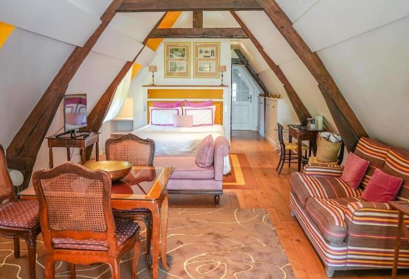 اتاق راحتی سه تخته, Le Clos De Grace