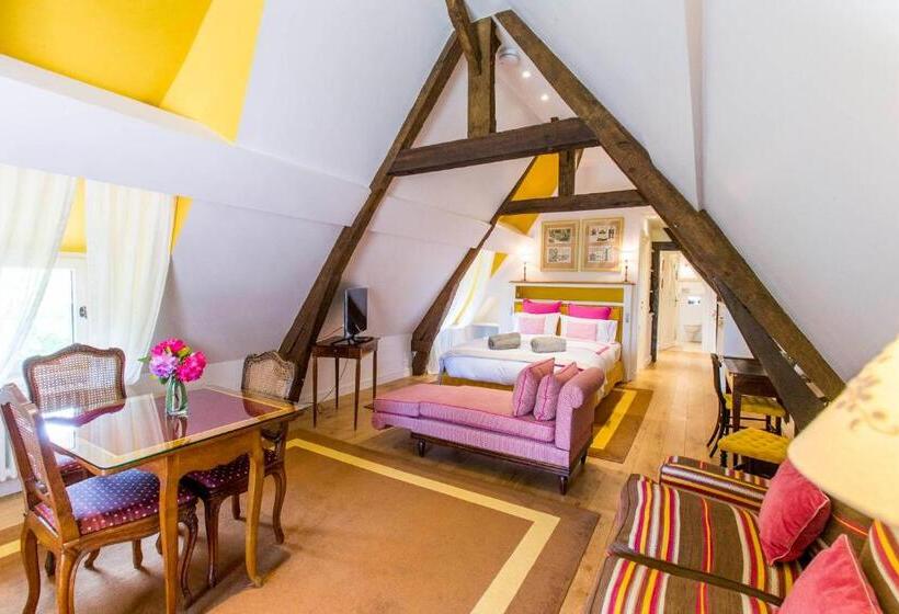 اتاق راحتی سه تخته, Le Clos De Grace