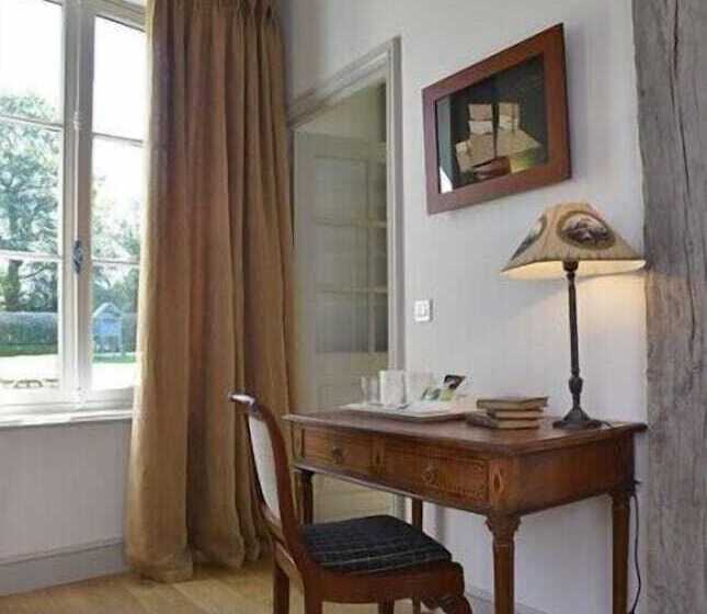 سوییت جونیور, Le Clos De Grace