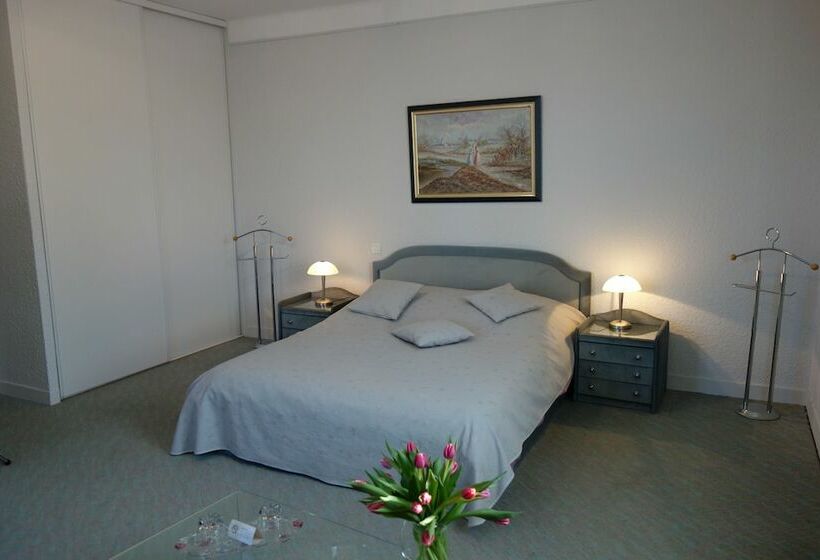 חדר סטנדרט, Le Platane