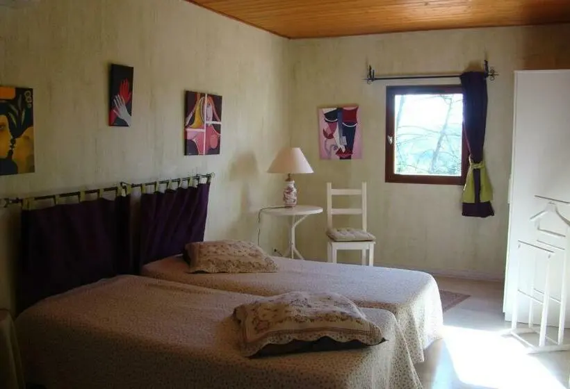 Comfort-huone, L'orée Du Bois