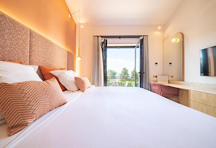 수피리어 룸, Brin D Azur Saint Tropez