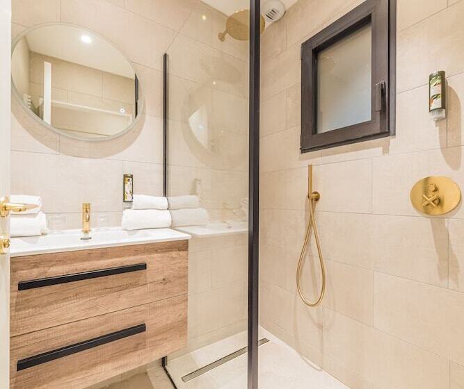 수피리어 룸, Brin D Azur Saint Tropez