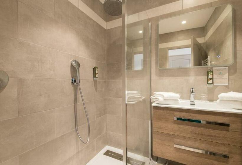 수피리어 룸, Brin D Azur Saint Tropez