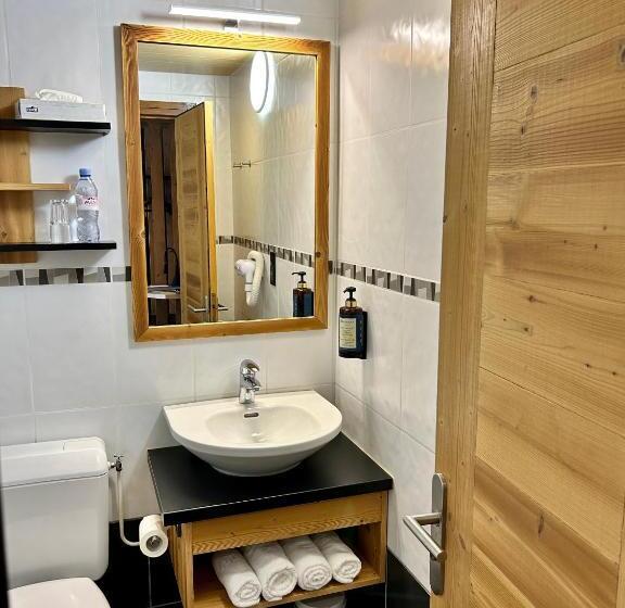اتاق سوپریور, Hameau Des Prodains   Hôtel