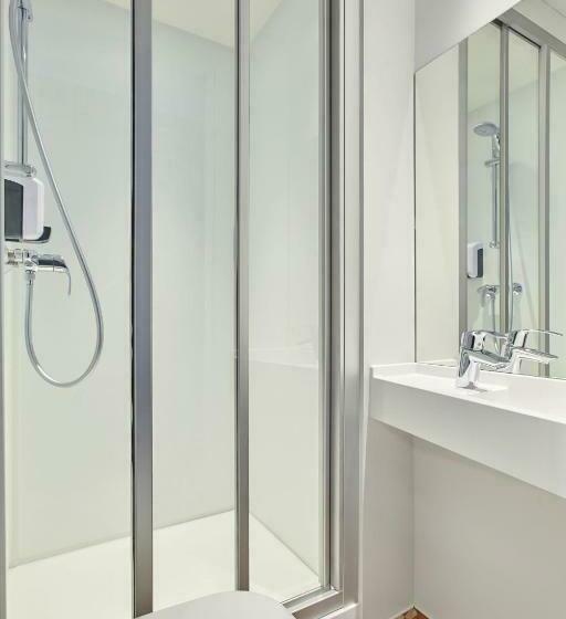 스탠다드 룸, F1 Dole