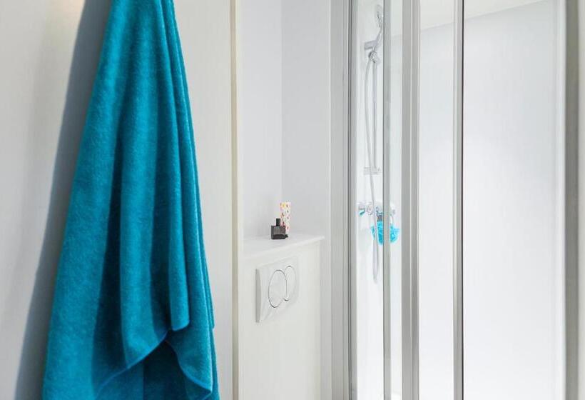 스탠다드 룸, F1 Dole