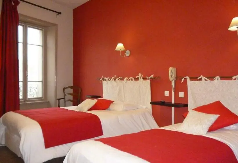 Standard Kolmen Hengen Huone, Hôtel Du Midi