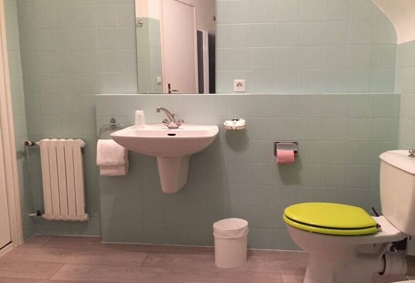 غرفة قياسية, Hôtel Restaurant La Voile   Le Dock Er