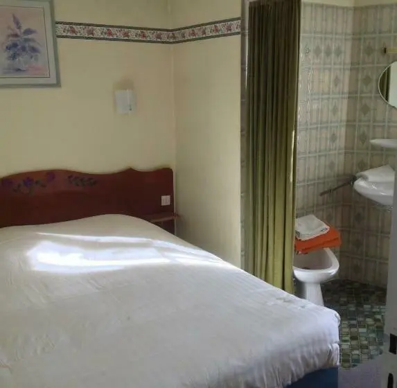 Standard Room Shared Bathroom, Hôtel Restaurant Zum Schnogaloch