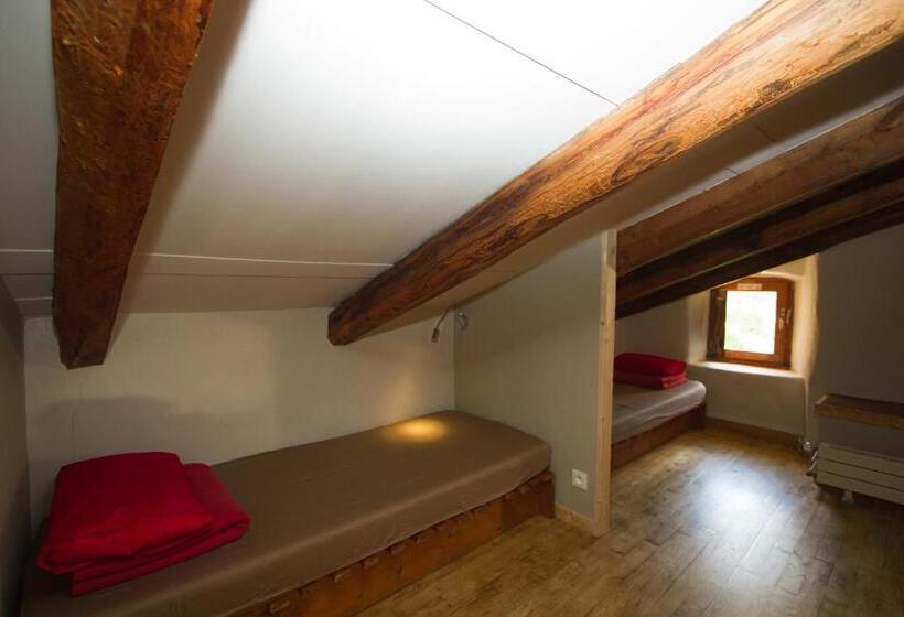 Кровать в Общей Комнате, La Baïta Du Loup