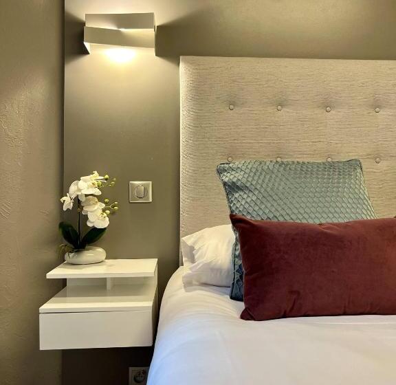 标准间带山景, La Calanque