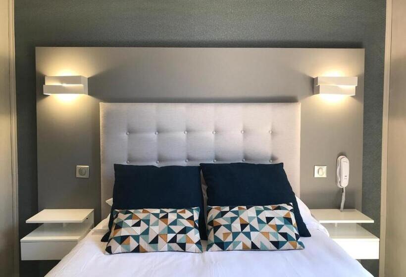 豪华海景房带阳台, La Calanque