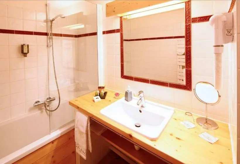 スイート(家族用), La Ferme Du Chozal, Chalet De Tradition