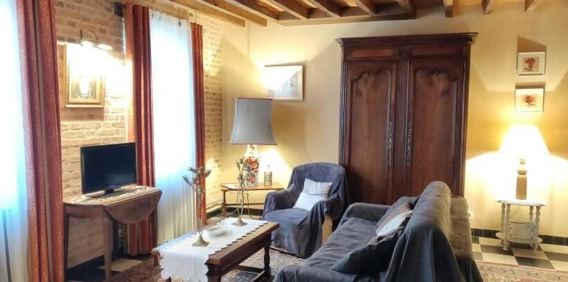 Номер Комфорт, Chambres La Vallée