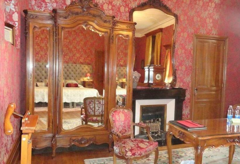 ロイヤルルーム, Château D Urbilhac