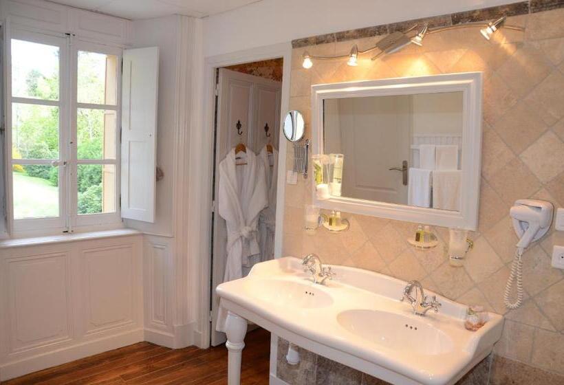 デラックスルーム, Château D Urbilhac