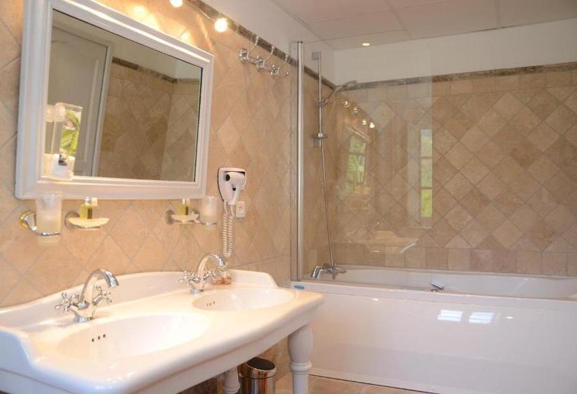 デラックスルーム, Château D Urbilhac