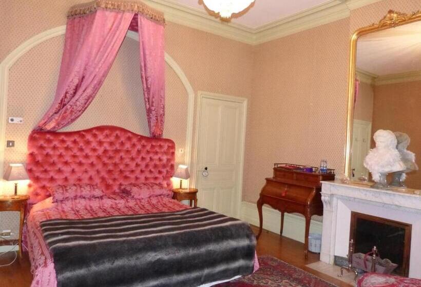 プレステージルーム, Château D Urbilhac