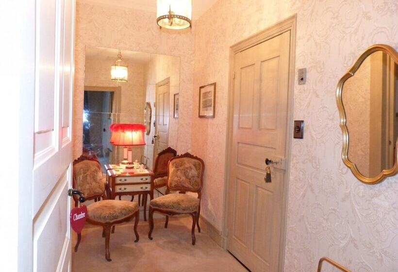 スーペリアールーム, Château D Urbilhac