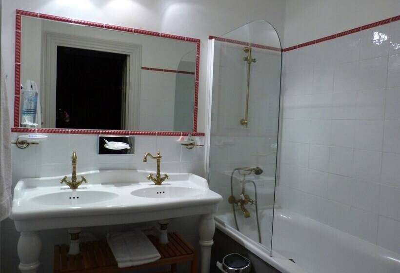 ロイヤルルーム, Château D Urbilhac