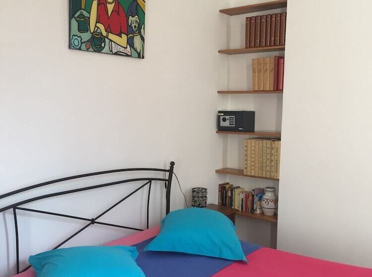 스탠다드 룸, La Féraude   Pays D Aix En Provence