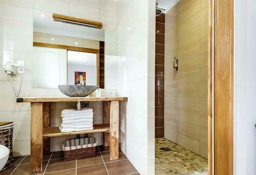 Standard-huone, Relais De L Alsou