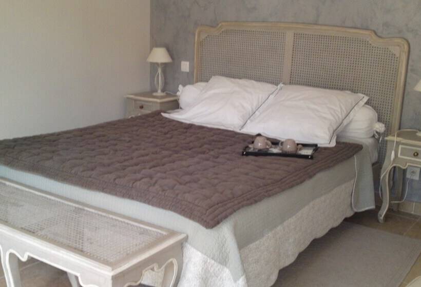 غرفة قياسية, Relais De L Alsou