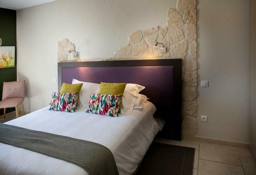 Номер Superior, Auberge Pom'poire