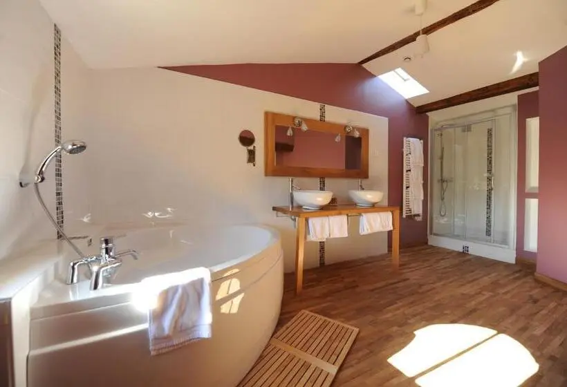 ２ベッドスイートルーム, Logis Hôtel Château De Palaja