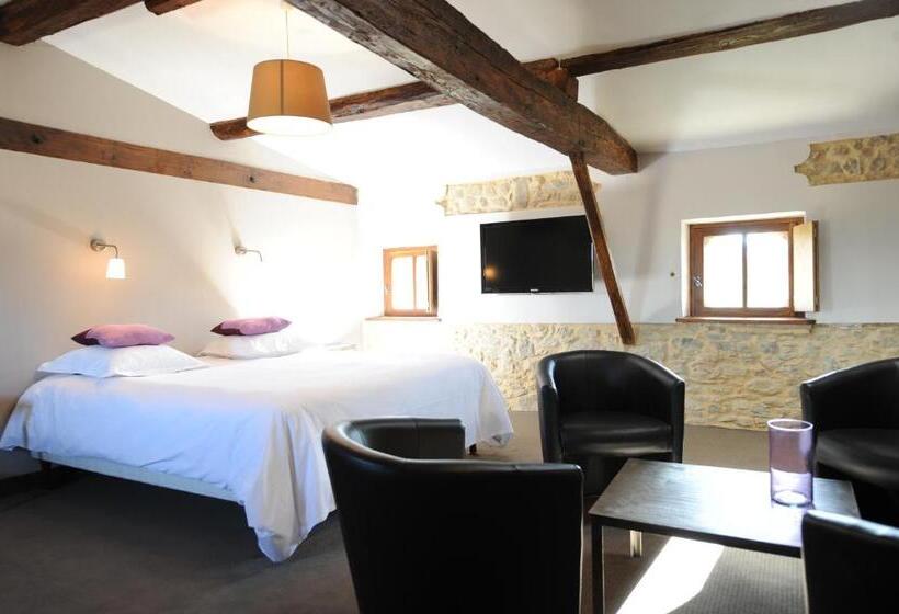 Люкс 2 Спальни, Logis Hôtel Château De Palaja