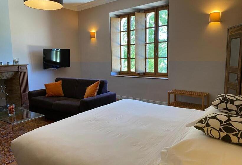 Полулюкс, Logis Hôtel Château De Palaja