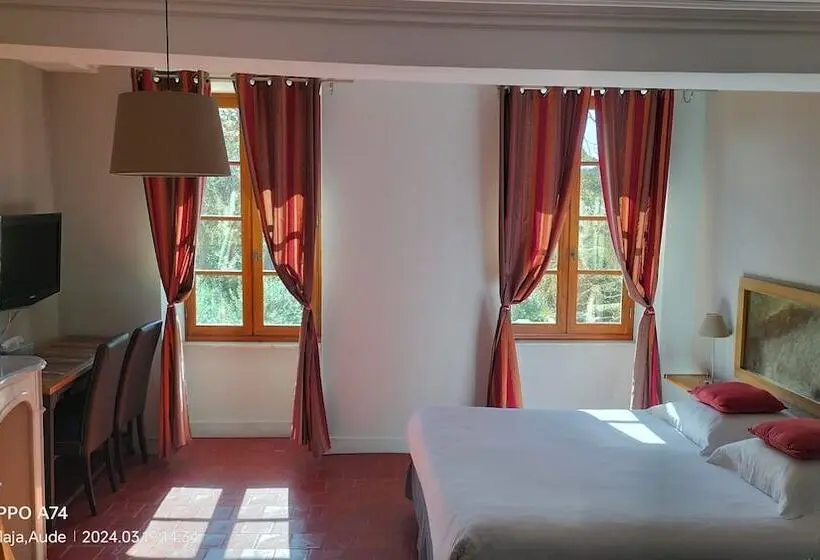 スーペリアールーム, Logis Hôtel Château De Palaja