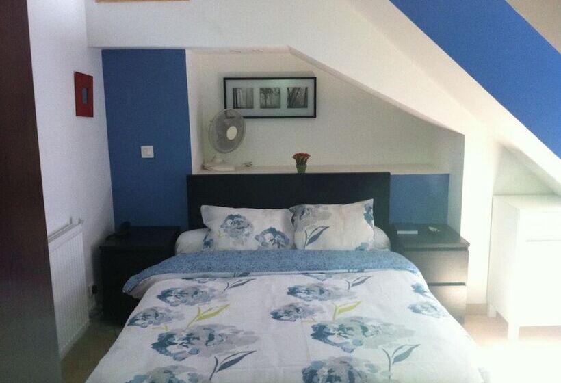 标准间内部标间, De Savoie