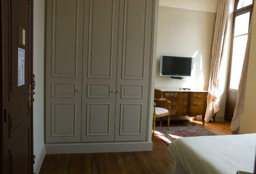 标准间, Hostellerie Du Coq D'or