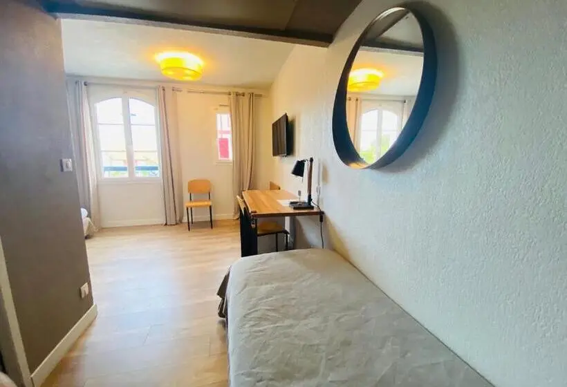 スタンダードトリプルルーム, Hôtel & Appart Hôtel Olatua