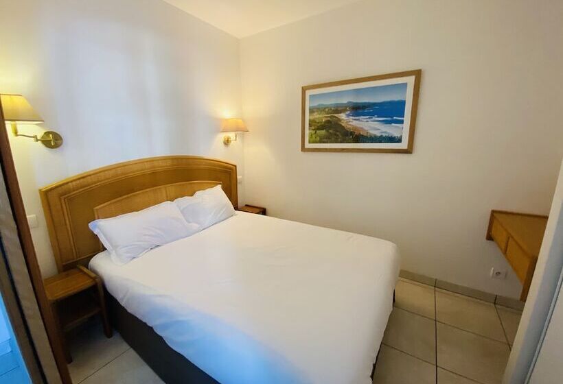 Студия Стандарт, Hôtel & Appart Hôtel Olatua