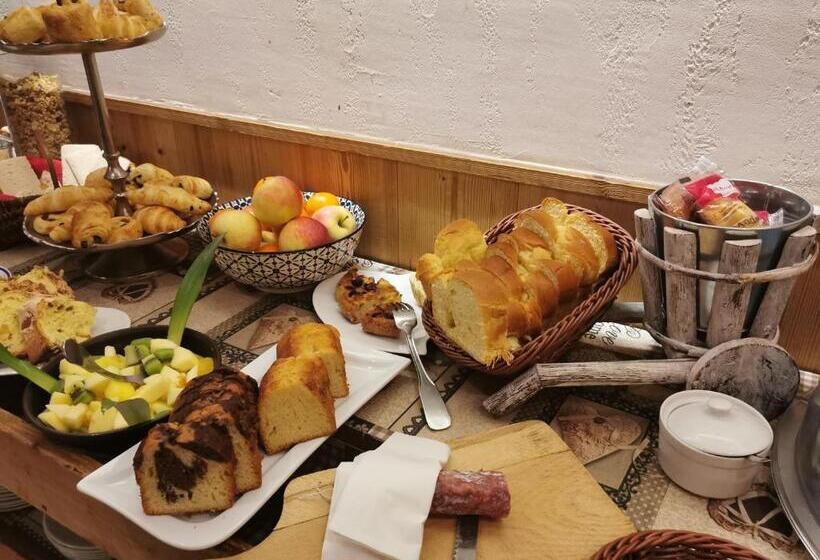 חדר סטנדרט, Hôtel Du Midi