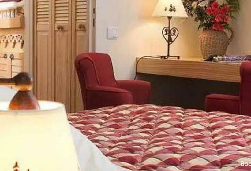 اتاق راحتی, Hôtel Le Bois Joli