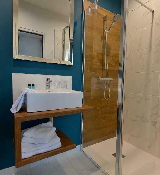 スタンダードルーム, Hôtel Le Tiburon