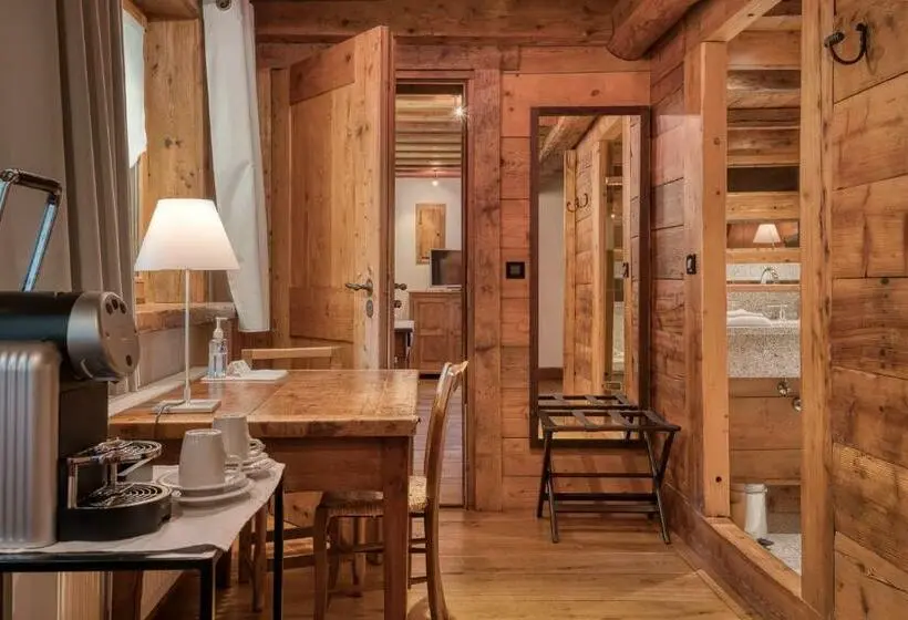 اتاق کلاسیک, Hôtel Les Servages D Armelle