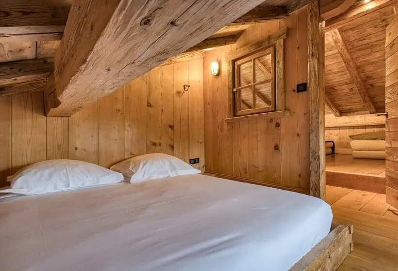 سوییت خانوادگی, Hôtel Les Servages D Armelle