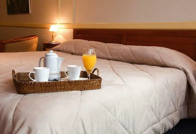 Basic-huone, Hôtel Losset
